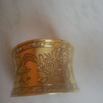 Винтаж Браслет с Гравировкой под Золото Новый