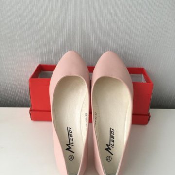 Новые туфли балетки Miledi р.37