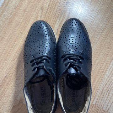 Полуботинки