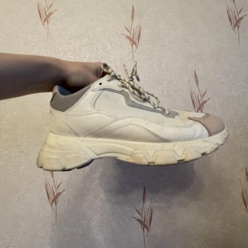 Кроссовки Uterque белые 38 размер