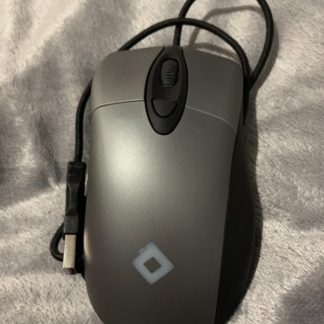 Мышка red square