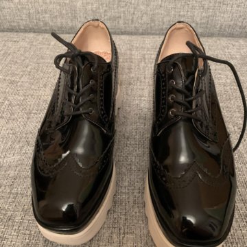 Полуботинки 36,5 размер Francisco doni