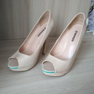 Лакированные туфли