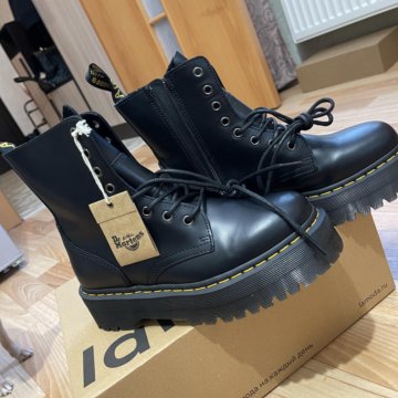 dr martens bot instagram