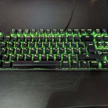 Клавиатура qcyber dominator tkl