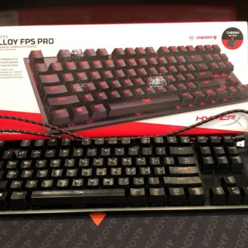 Меканическая игровая клавиатура hyperx alloy fps p