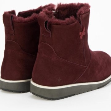 Натуральные угги