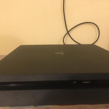 ps 4 slim