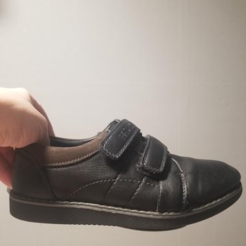Школьные туфли 33р