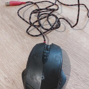 Мышка bloody v8 б/у
