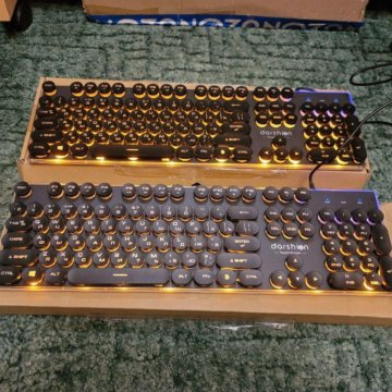 Игровая клавиатура с подсветкой