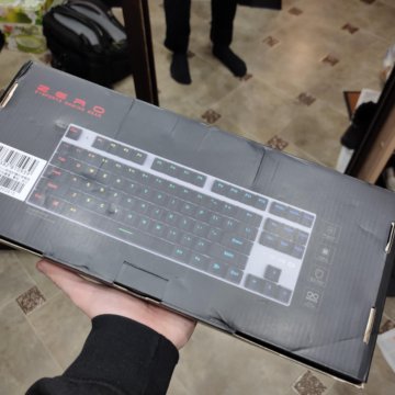 Механическая игровая клавиатура