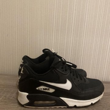 Кроссовки Nike