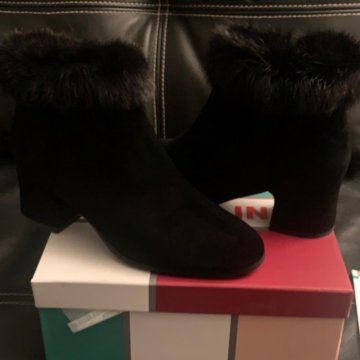 Ботильоны из натур замши, с натур мехом - норка