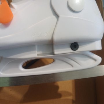 Детские раздвижные коньки.