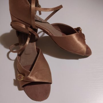 Бальные туфли. (.