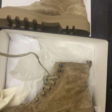 Ботинки Massimo Dutti Ecco