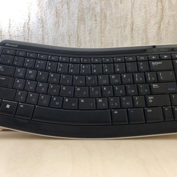 Беспроводная клавиатура microsoft