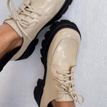 Кожаные ботинки со шнуровкой Lera Nena