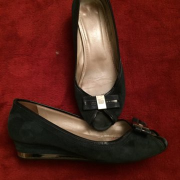 Замшевые туфли Fabiani.Размер 40-41