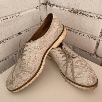 Ботинки женские