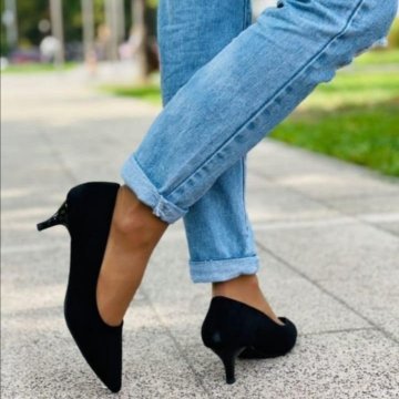 Женские замшевые туфли