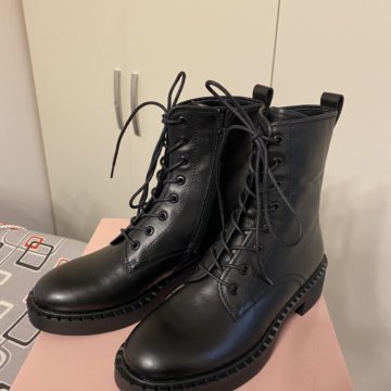 Ботинки на шнуровке женские Эконика