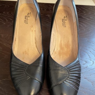 Туфли женские