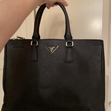 prada bolsa poshmark