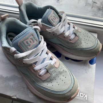 Кроссовки DC shoes E.tribeka замша р. 36,5