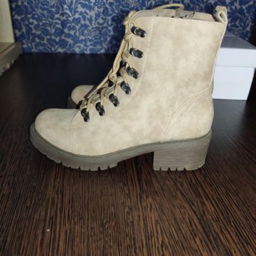 Ботинки новые 37 р