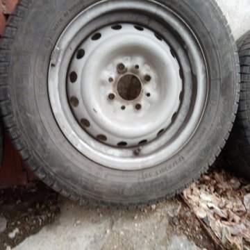 2107 разварки. Какие шины на классику. Колеса на ваз 2106. Ваз 2106 на штампах r14. 14 матиз резина.