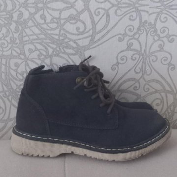 Ботинки Киаби демисезонные 28 размер