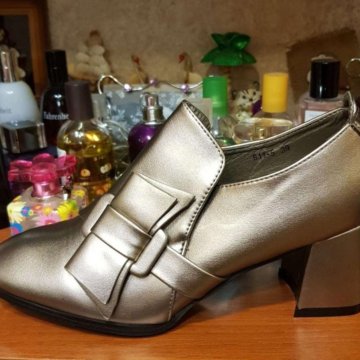 Женские ботильоны