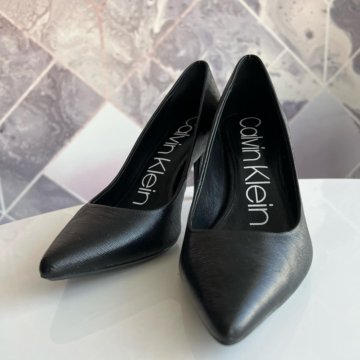 Туфли женские чёрные 37