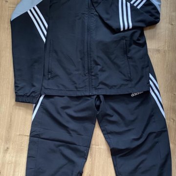 Новый спортивный костюм адидас Adidas из 90х. – купить в Москве, цена 2 ...