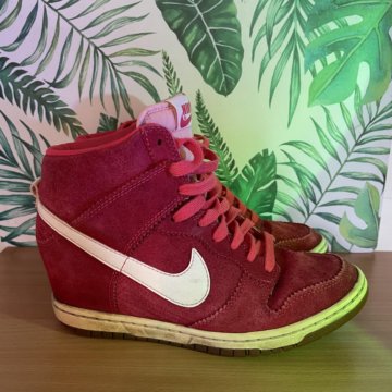 Кроссовки Nike original красные