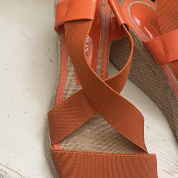 женские босоножки