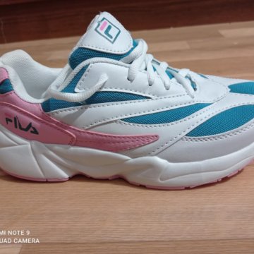 Кросовки женские 36 размер