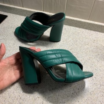 Босоножки женские новые. Полностью натур.кожа