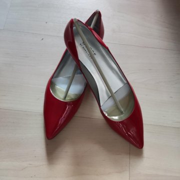 Туфли Guess новые 40 р. 13000₽