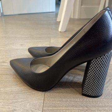 Туфли кожаные 39