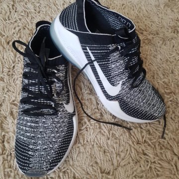 Nike оригинал 36 или 36.5