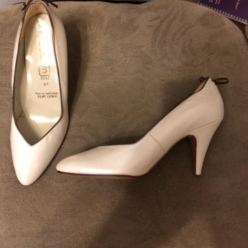 Туфли модельные новые