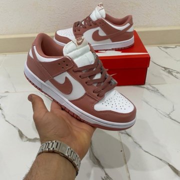 Кроссовки Новые Nike SB Dunk Low