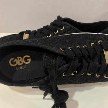 Кеды/слипоны Guess