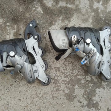 Роликовые коньки