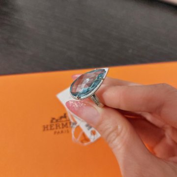 Кольцо серебро топаз размер 17,5