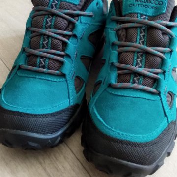 Женские кроссовки Nicoboco outdoors