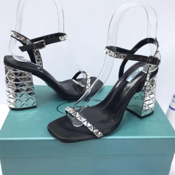 Босоножки женские Прада